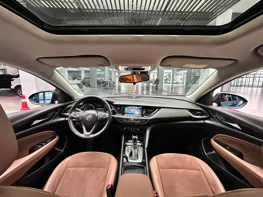 Buick Regal — миниатюра 9