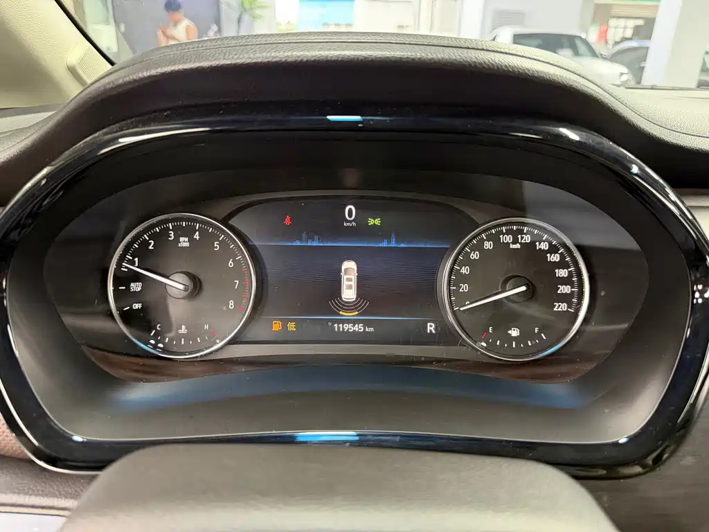 Buick GL8 — миниатюра 17