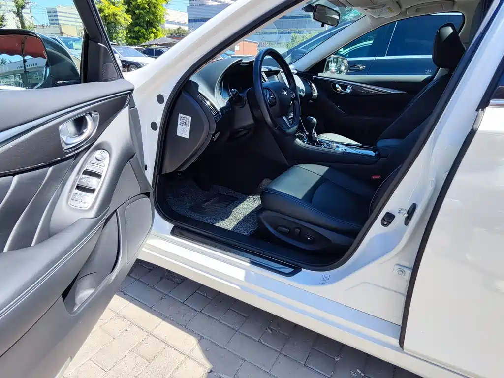Infiniti Q50 — миниатюра 5