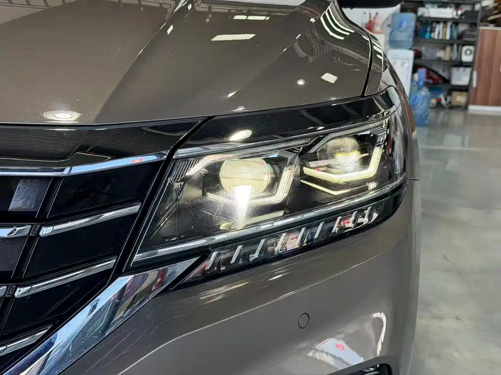 Volkswagen Passat — миниатюра 3