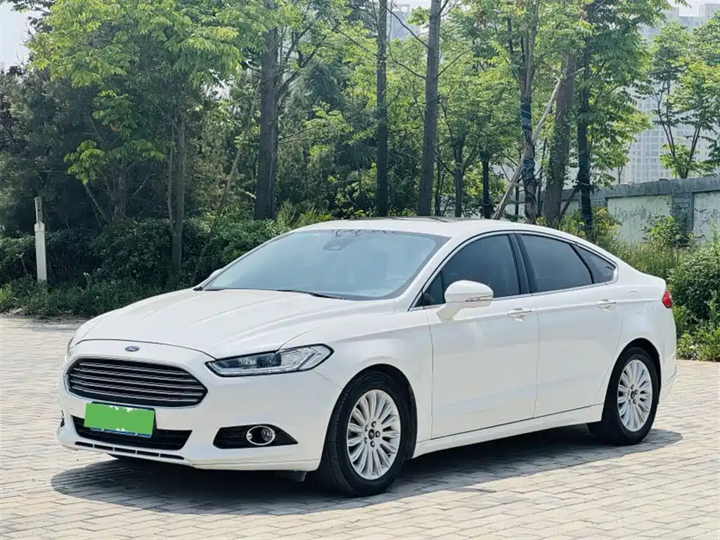 Ford Mondeo 2015