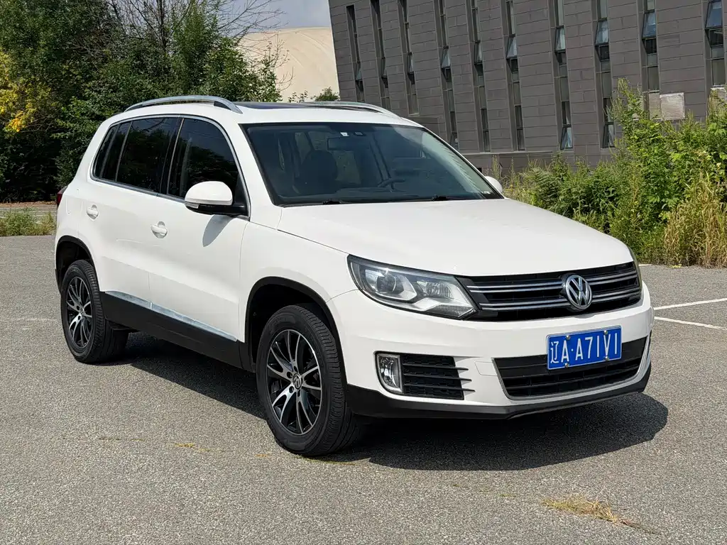 Volkswagen Tiguan — миниатюра 3