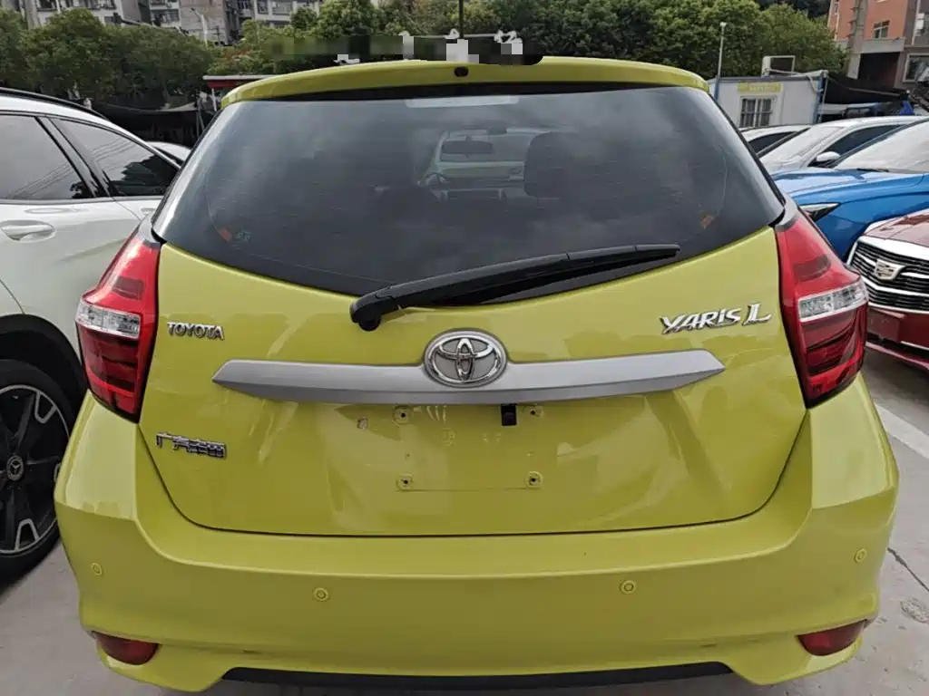 Toyota Yaris L — миниатюра 6