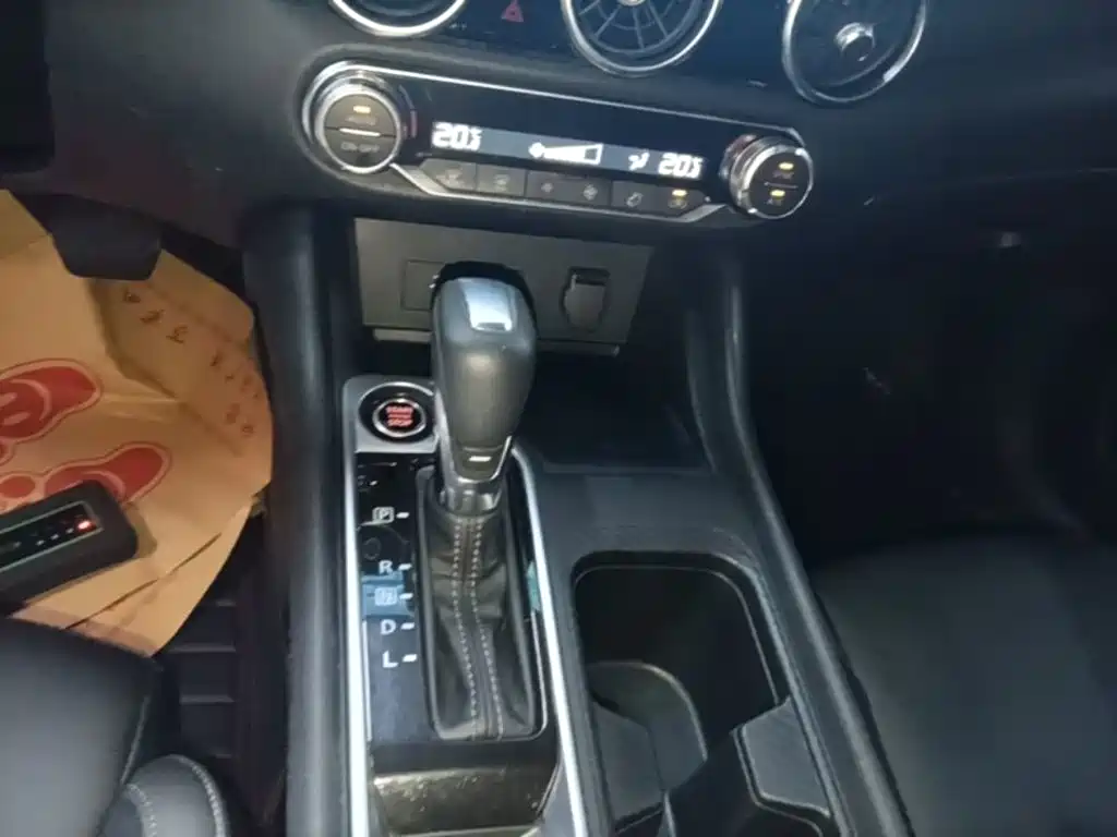 Nissan Sylphy — миниатюра 14