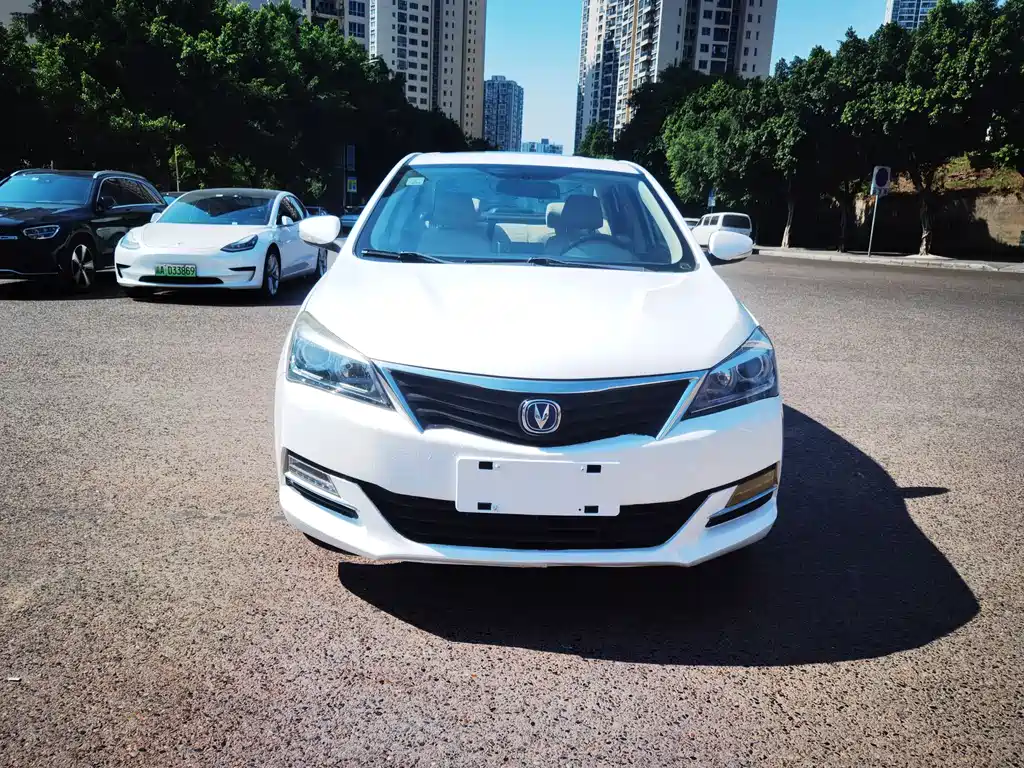 Changan V7 — миниатюра 2