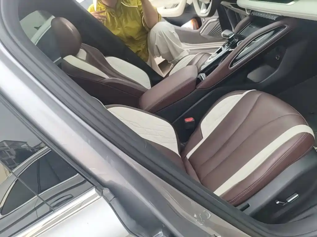 Geely Xingyue L — миниатюра 25