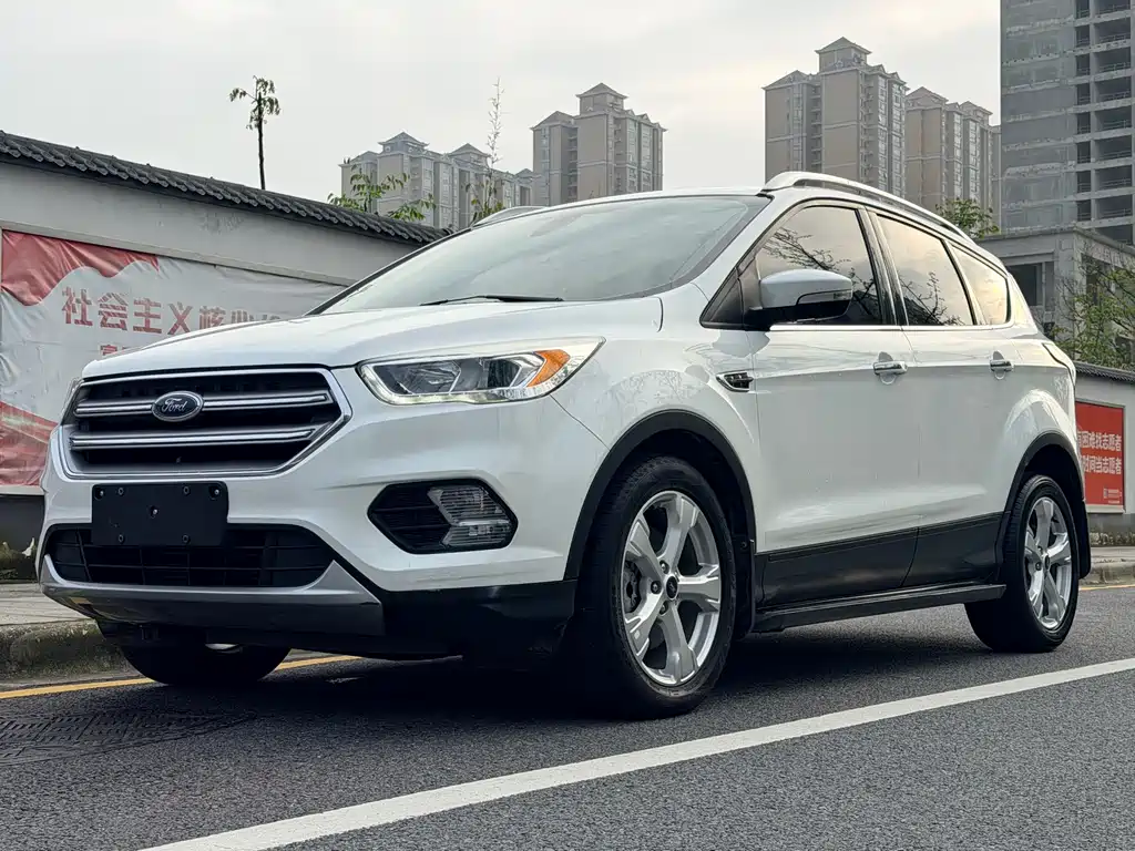 Ford Kuga 2017