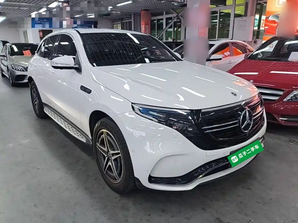 Mercedes-Benz EQC — миниатюра 4