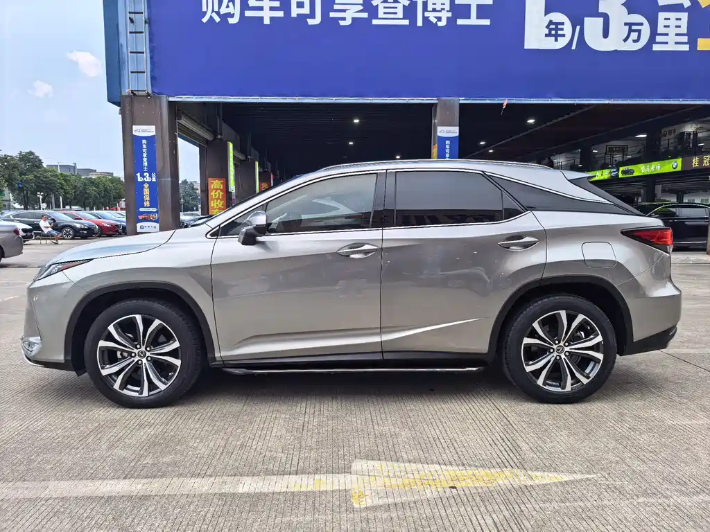 Lexus RX — миниатюра 4