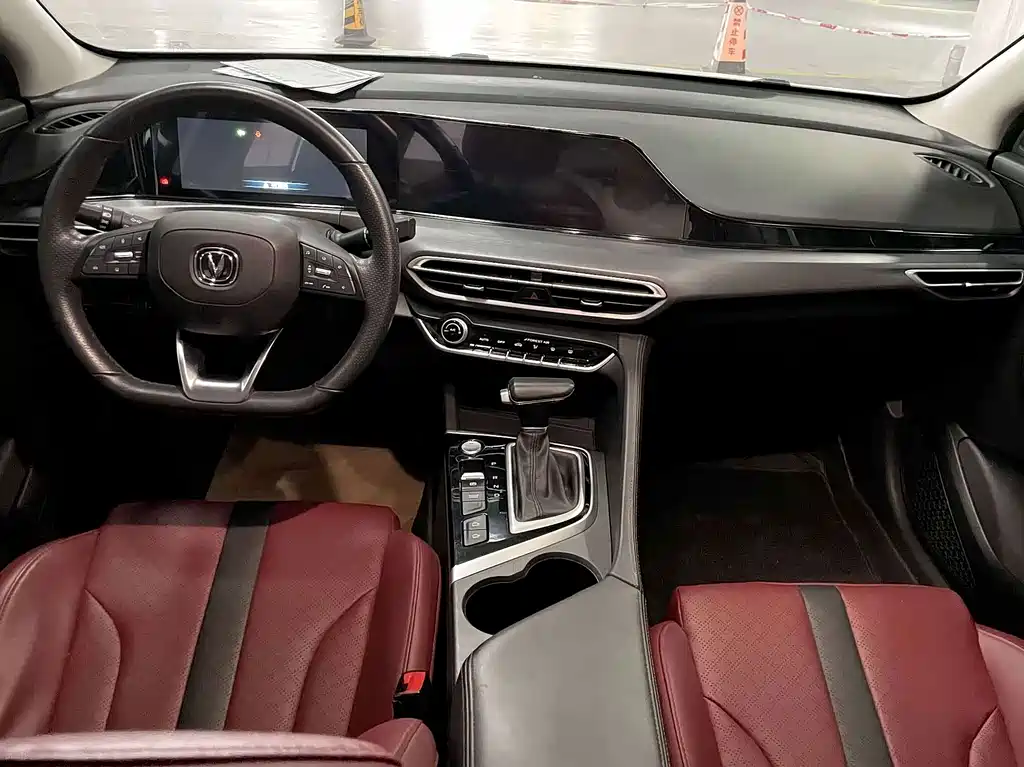 Changan Eado — миниатюра 4