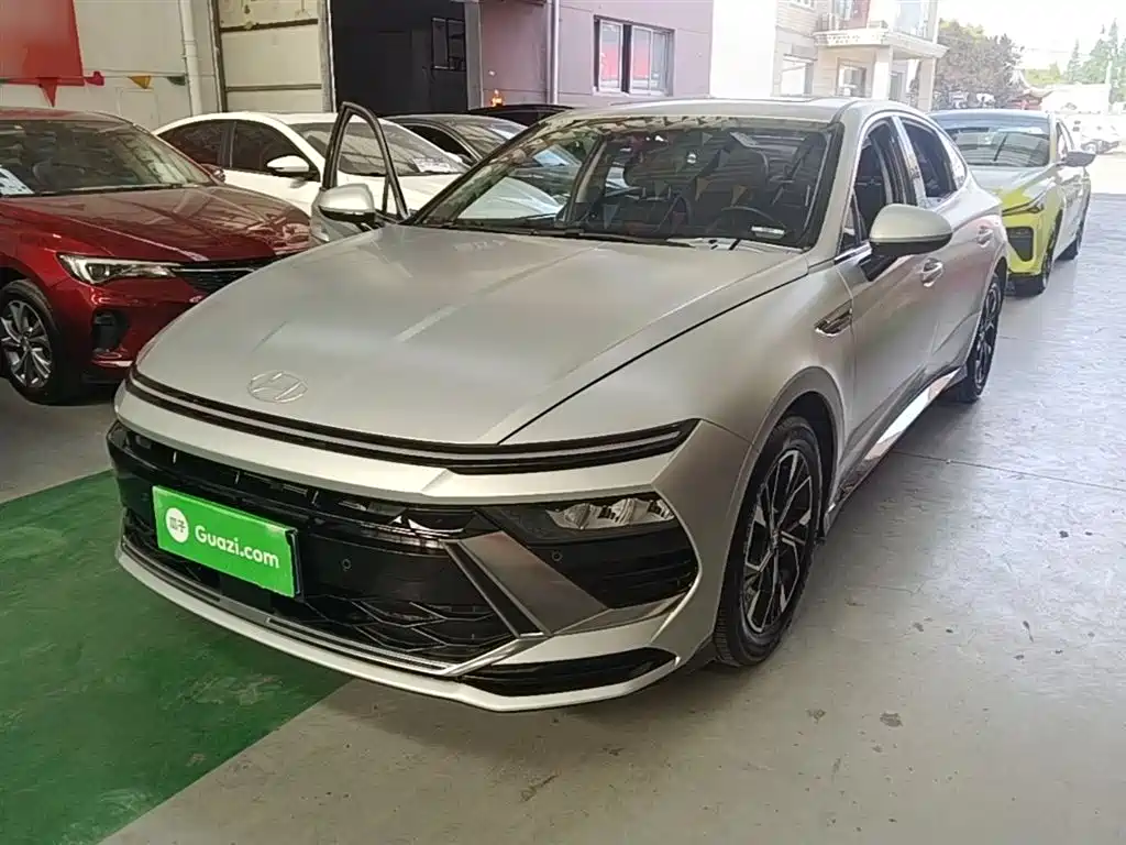 Hyundai Sonata 2025