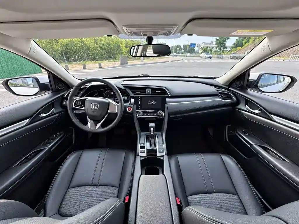 Honda Civic — миниатюра 5