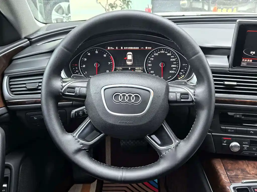 Audi A6L — миниатюра 12