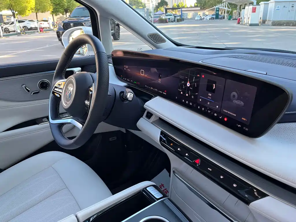 Buick GL8 Hybrid — миниатюра 19