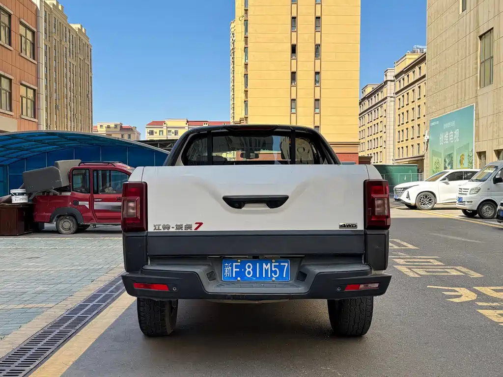 JMC Yuhu 7 — миниатюра 15