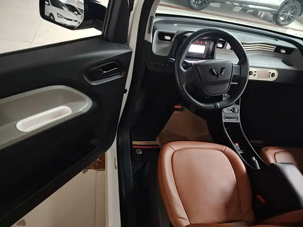 Wuling MINIEV — миниатюра 16