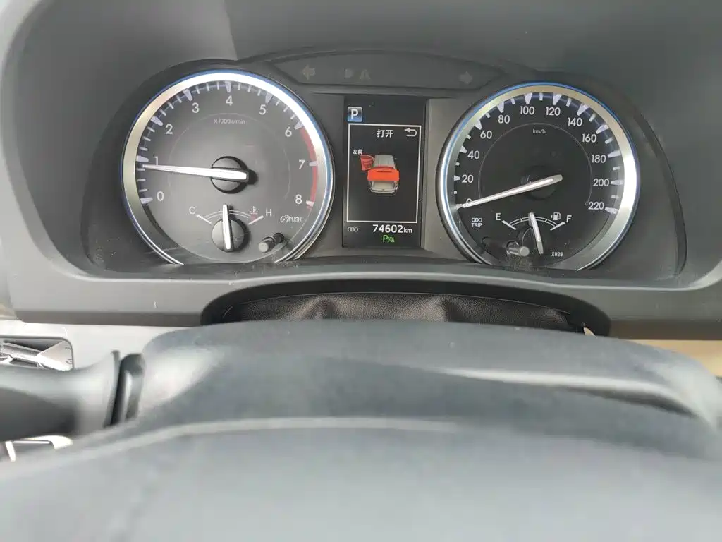 Toyota Highlander 2018 2.0T Luxury 7 мест VI