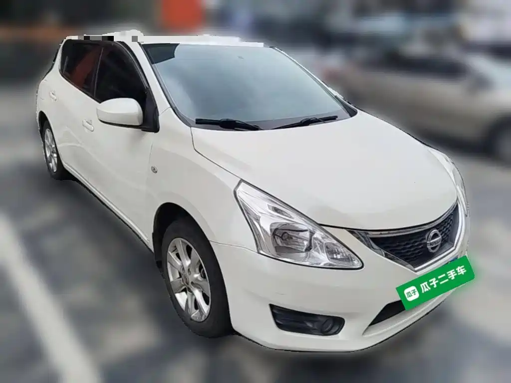 Nissan Tiida — миниатюра 6