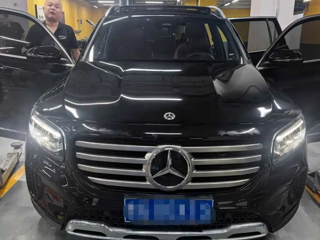 Mercedes-Benz GLB — миниатюра 2