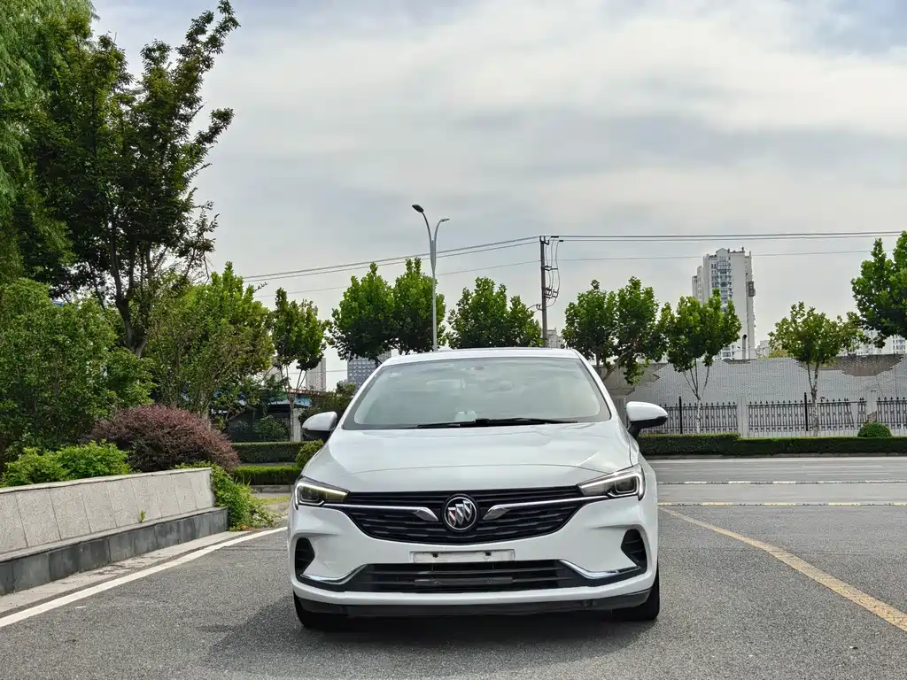 Buick Verano — миниатюра 2