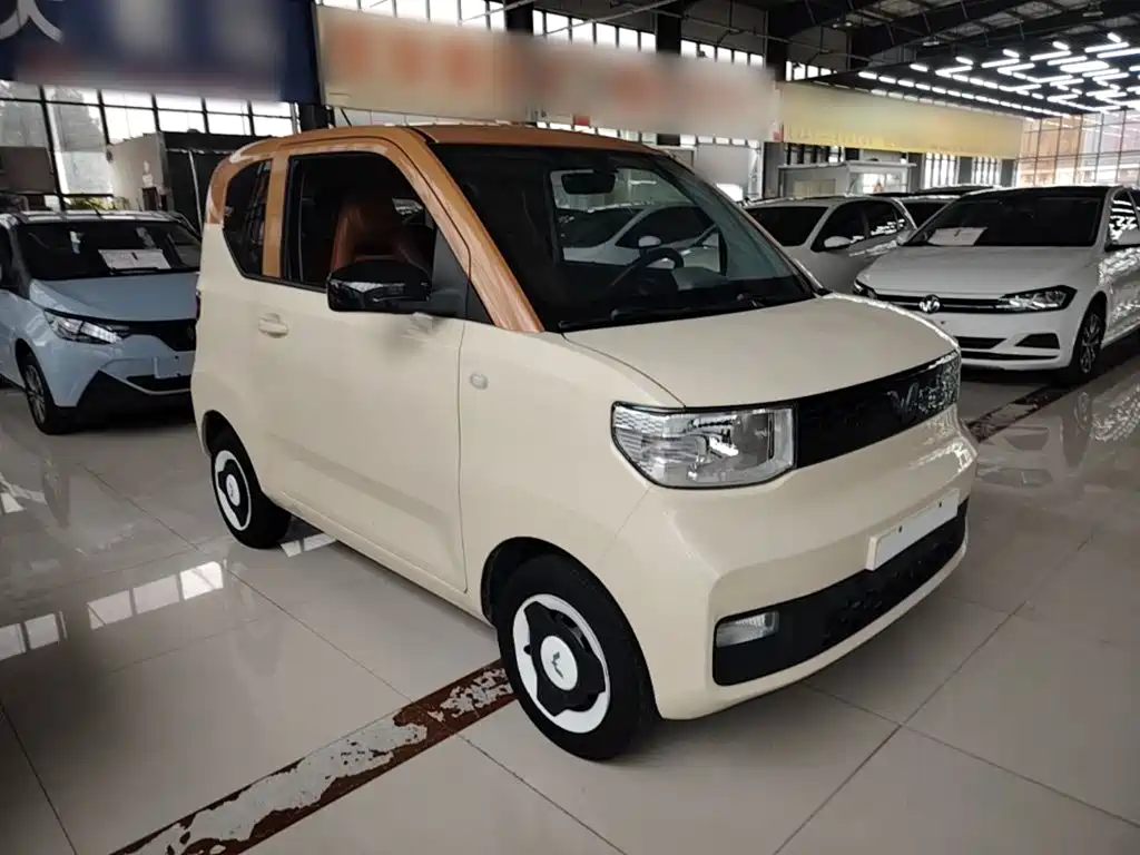 Wuling MINIEV — миниатюра 4