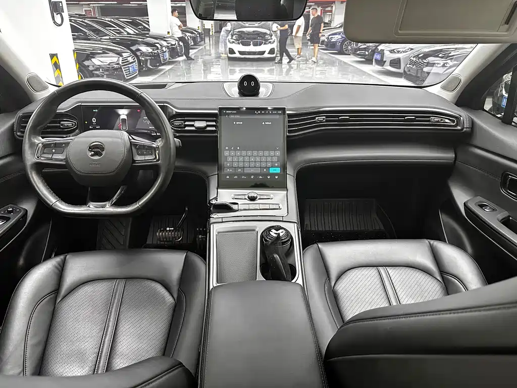 NIO ES6 — миниатюра 7