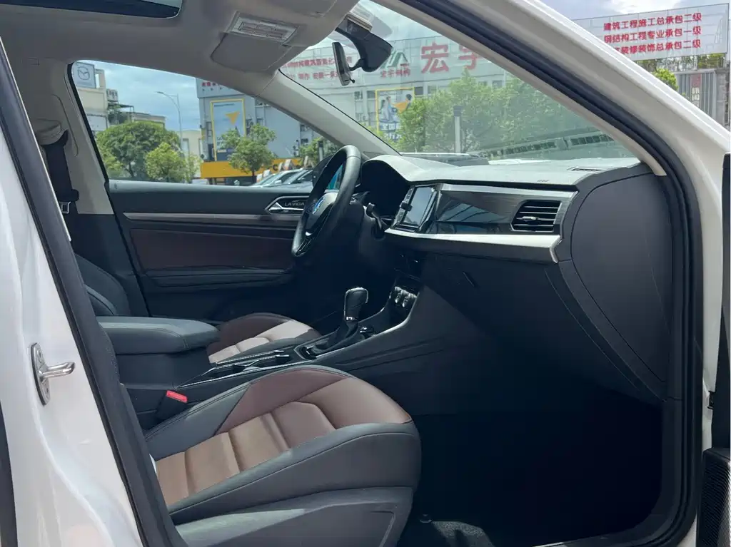 Volkswagen Lavida — миниатюра 12