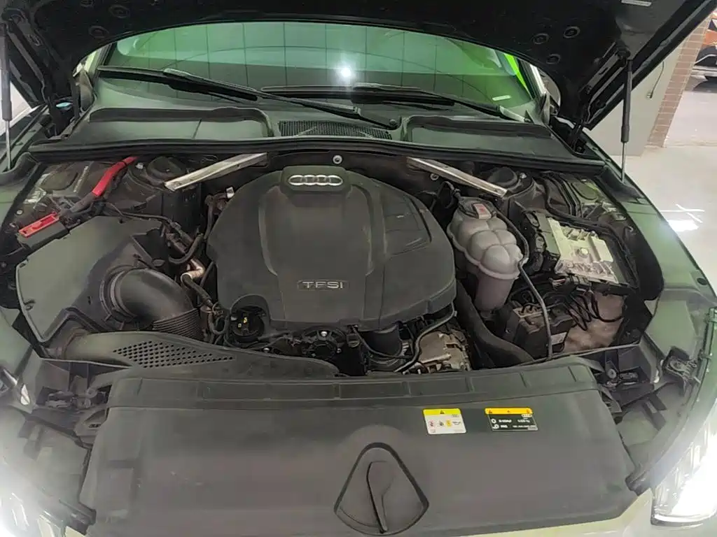 Audi A4 (Import) — миниатюра 20