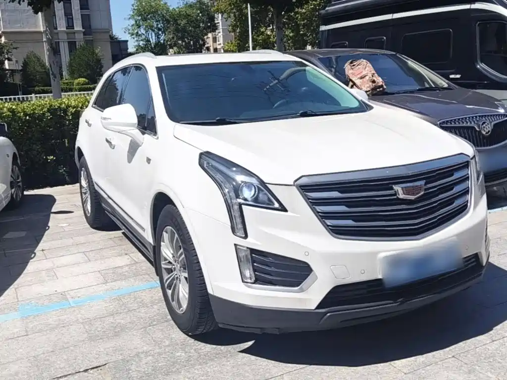Cadillac XT5 — миниатюра 4