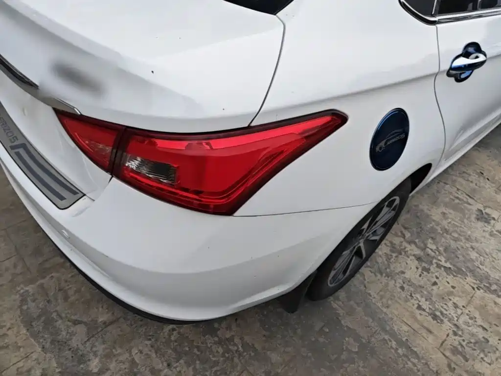 Chery Arrizo 5 — миниатюра 8