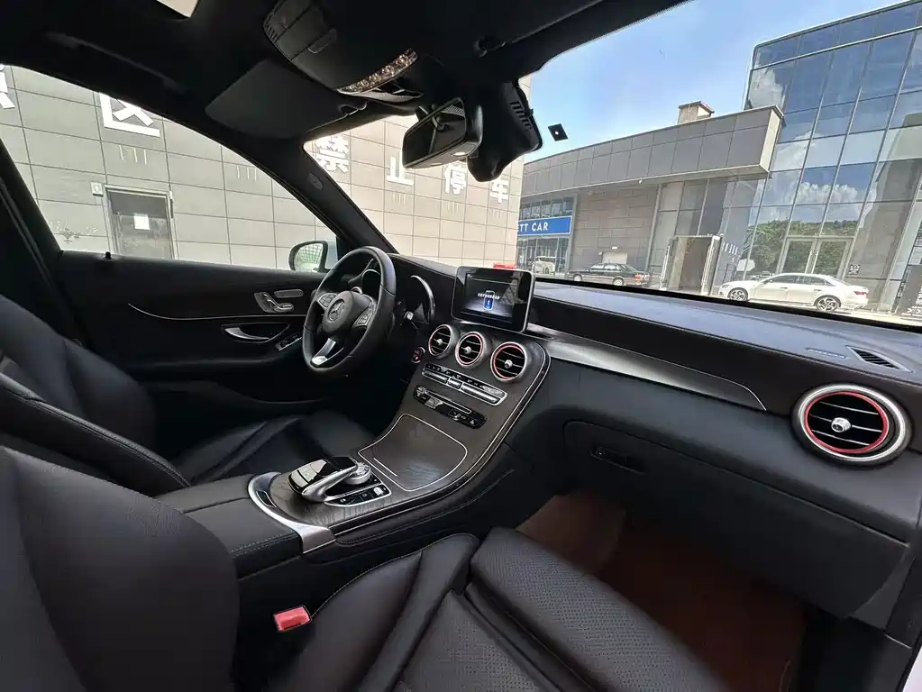 Mercedes-Benz GLC — миниатюра 30