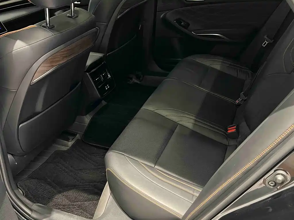 Toyota Avalon — миниатюра 8