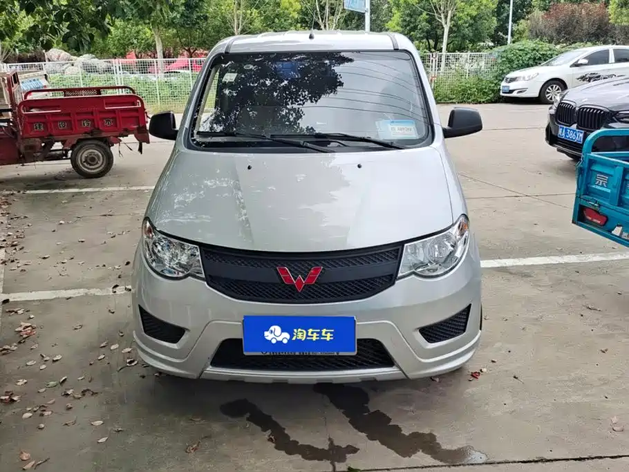 Wuling Hongguang — миниатюра 2