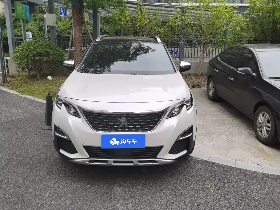 Peugeot 4008 — миниатюра 2