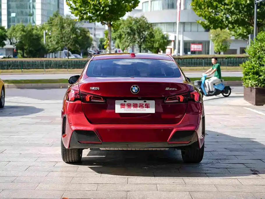 BMW 2 Series — миниатюра 17