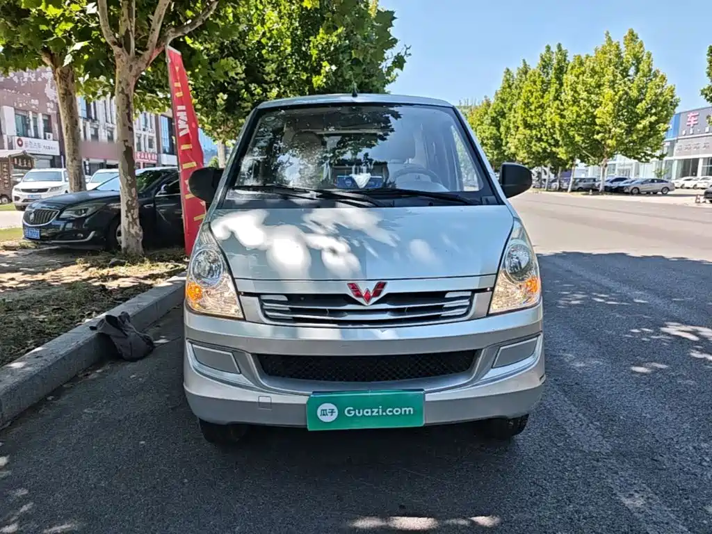 Wuling Rongguang — миниатюра 3