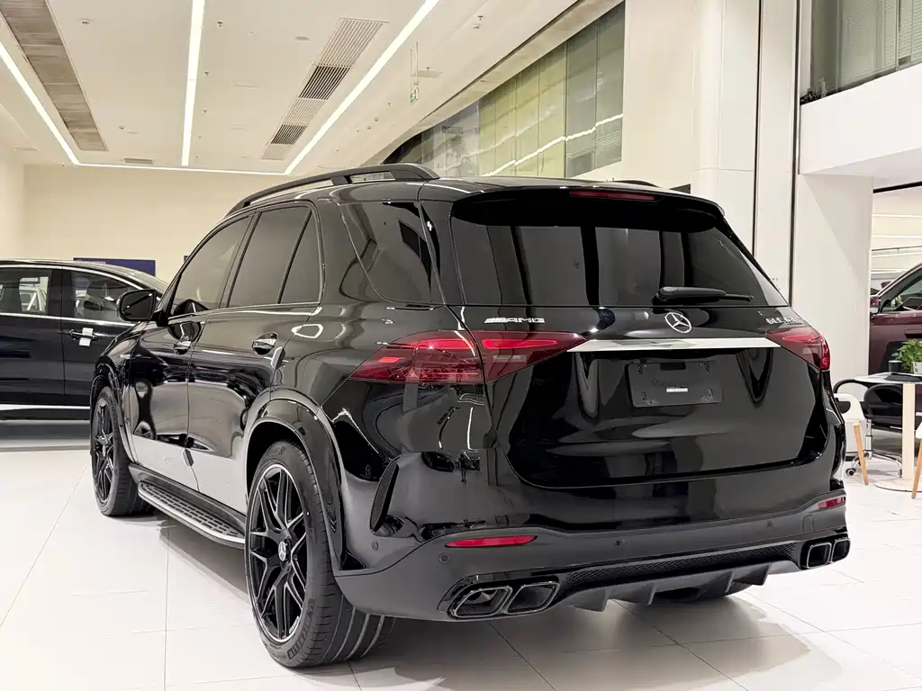 Mercedes-Benz GLE AMG — миниатюра 12