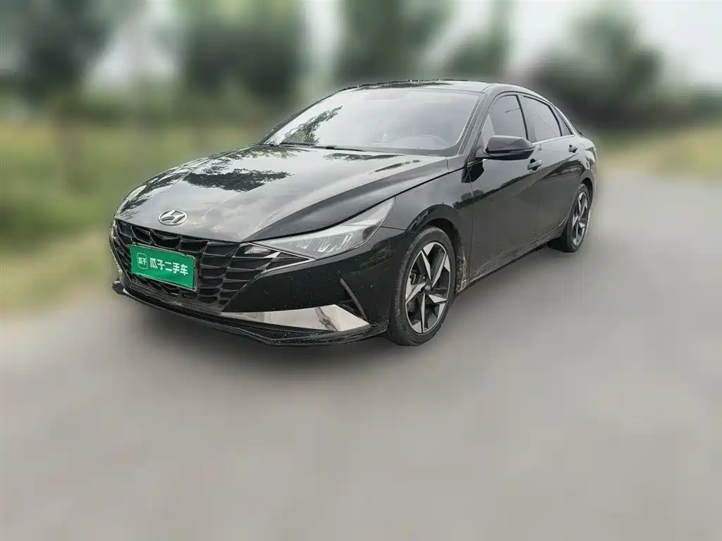 Hyundai Elantra 2023