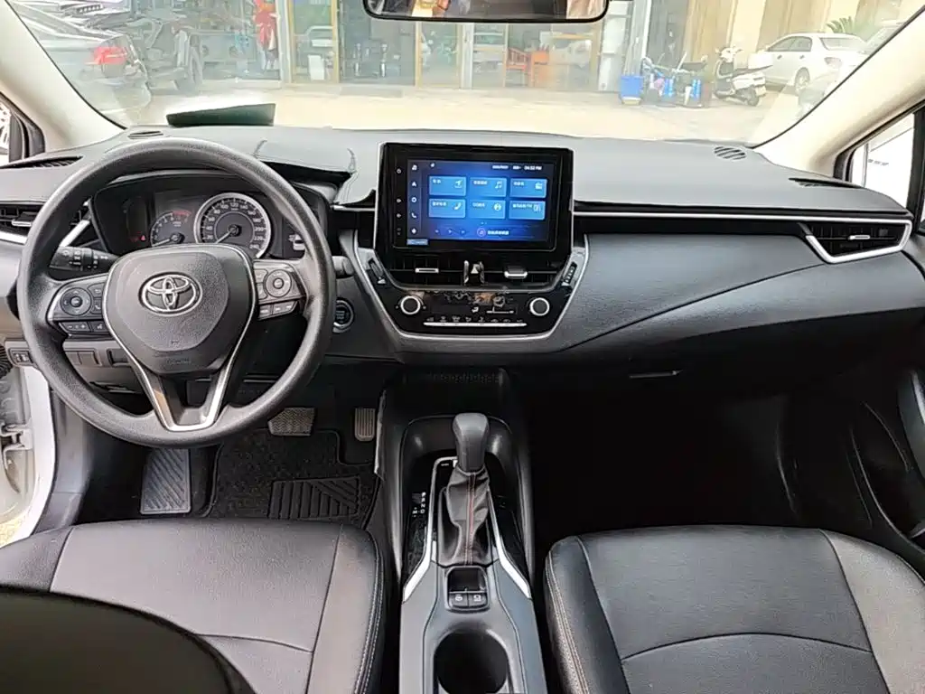 Toyota Corolla — миниатюра 10