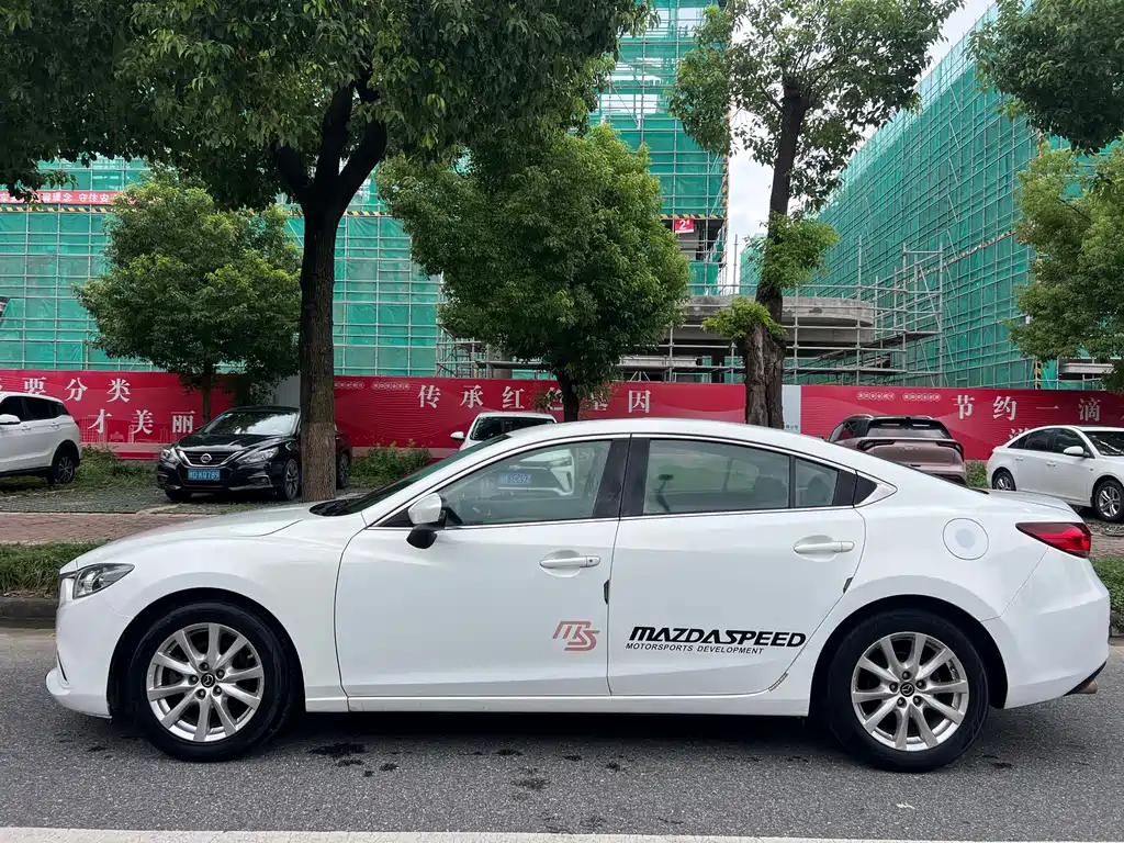 Mazda Atenza — миниатюра 3