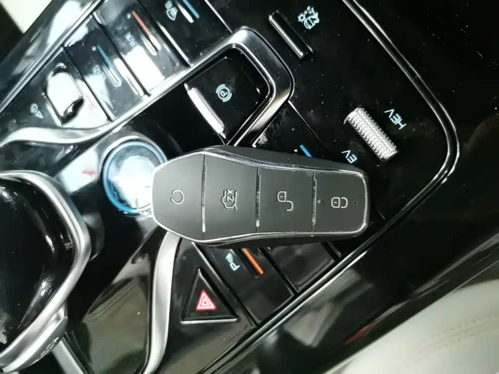 BYD Qin PLUS — миниатюра 9