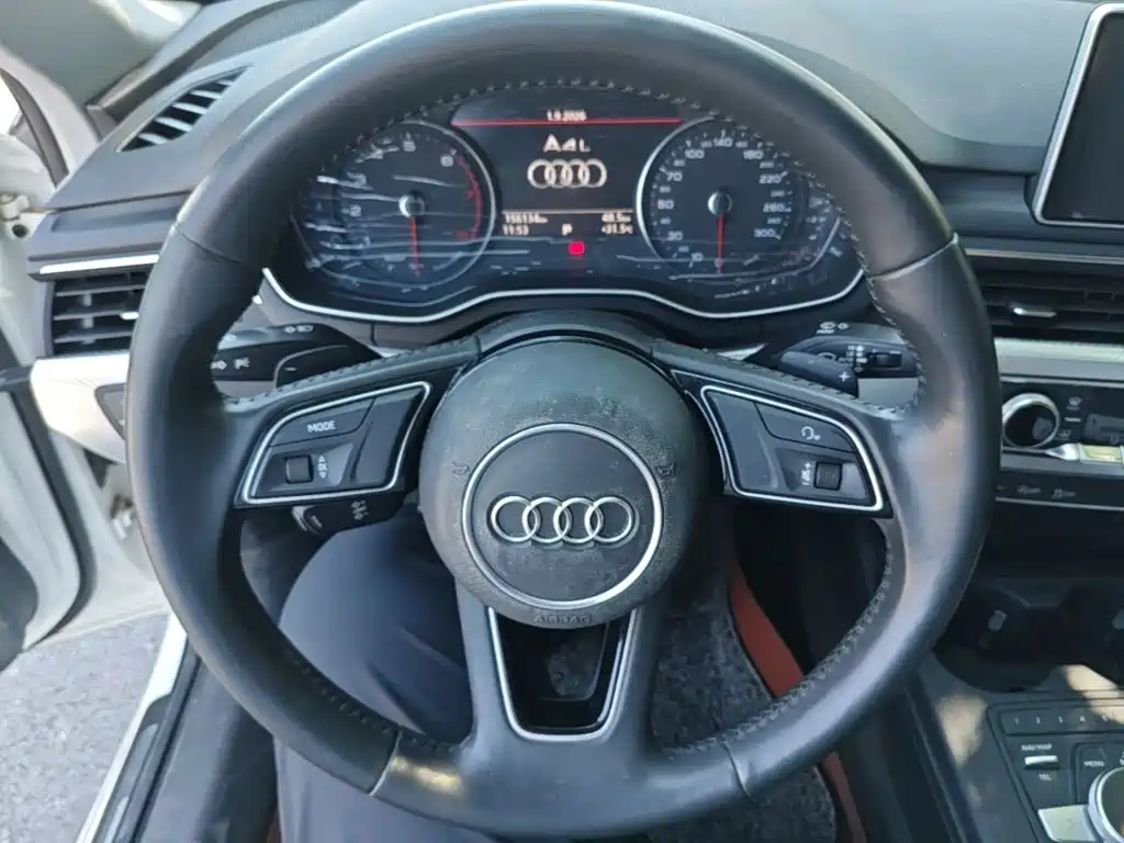 Audi A4L — миниатюра 11
