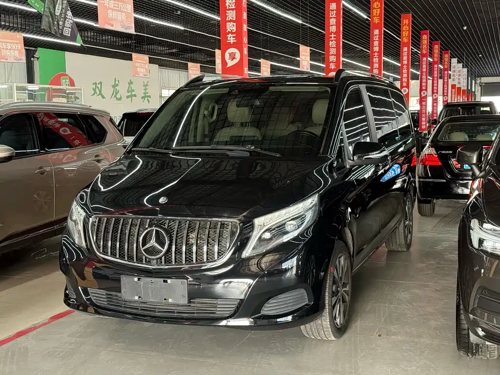 Mercedes-Benz V-Class 2016