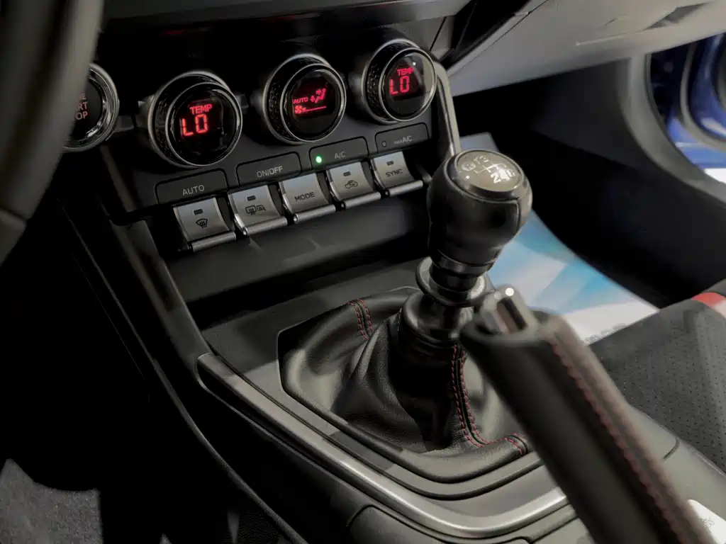 Subaru BRZ — миниатюра 9