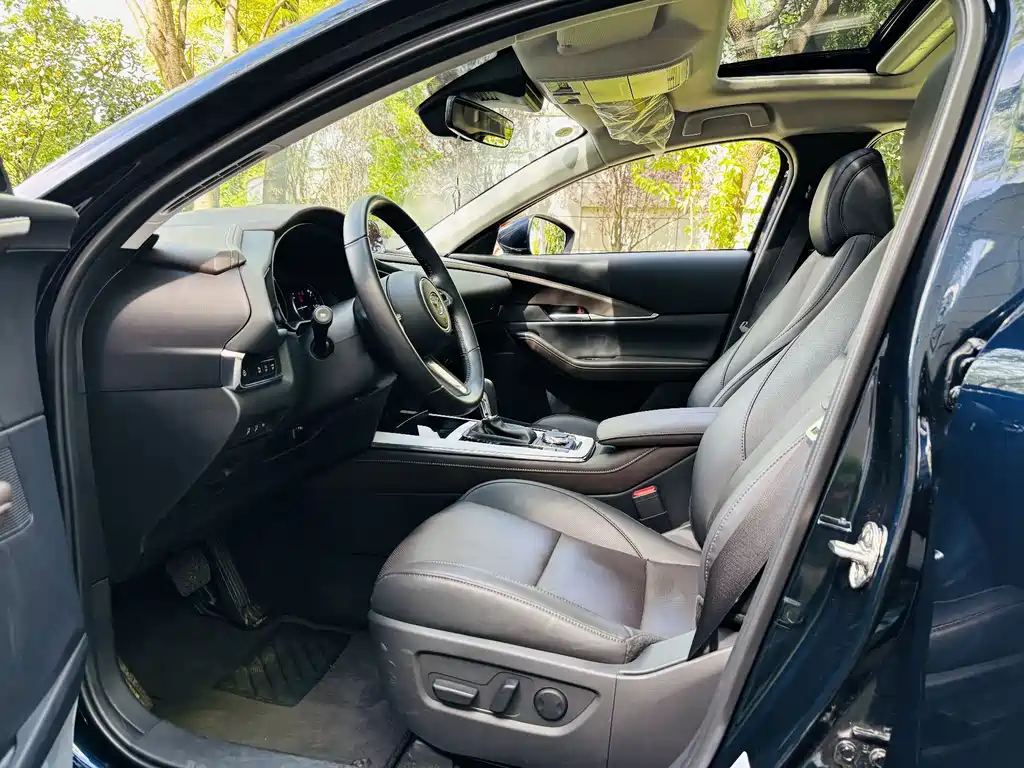 Mazda CX-30 — миниатюра 8