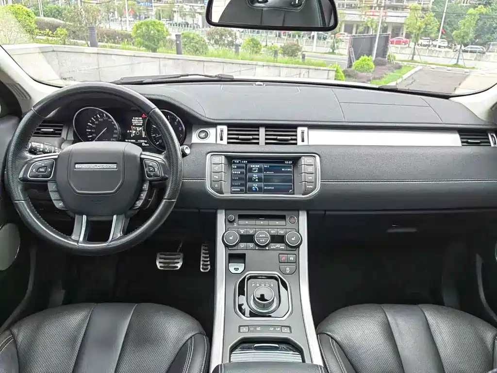 Land Rover Range Rover Evoque 2015 2.0T