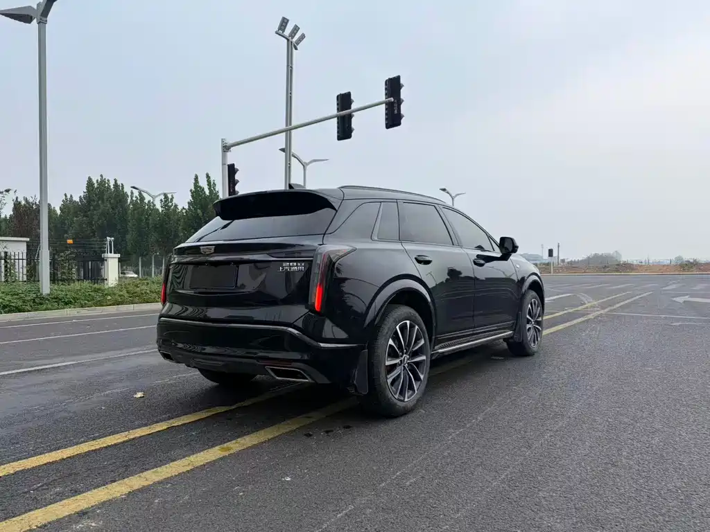 Cadillac XT5 — миниатюра 10