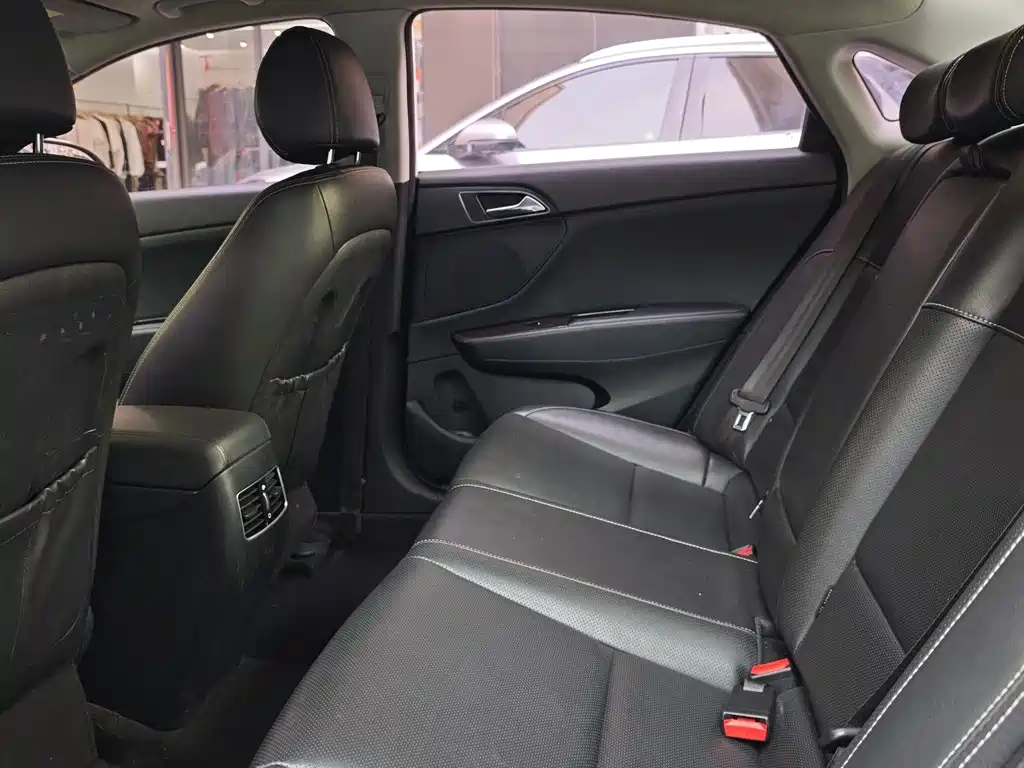 Hyundai Mistra — миниатюра 6