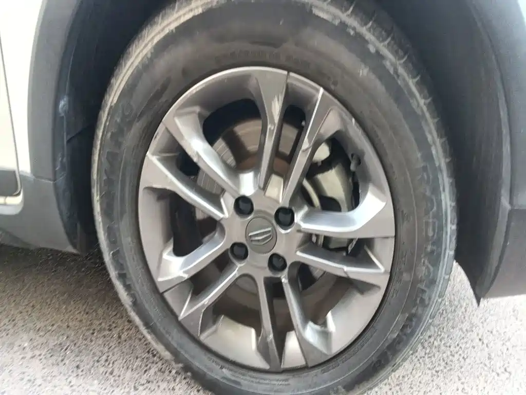 Geely Vision X3 — миниатюра 24