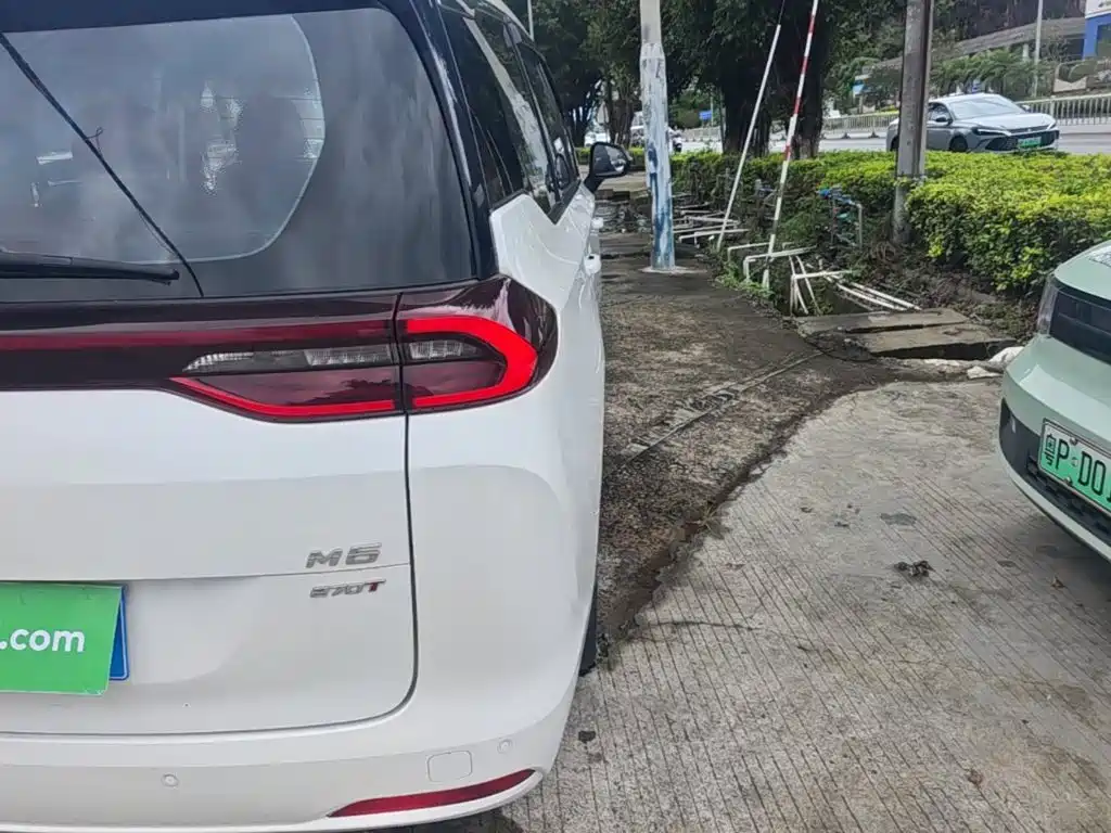 GAC Motor Trumpchi M6 — миниатюра 8